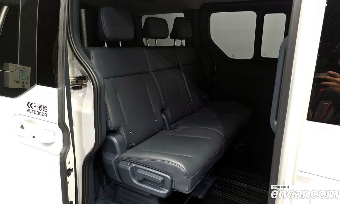 Kia PV5 фото 11