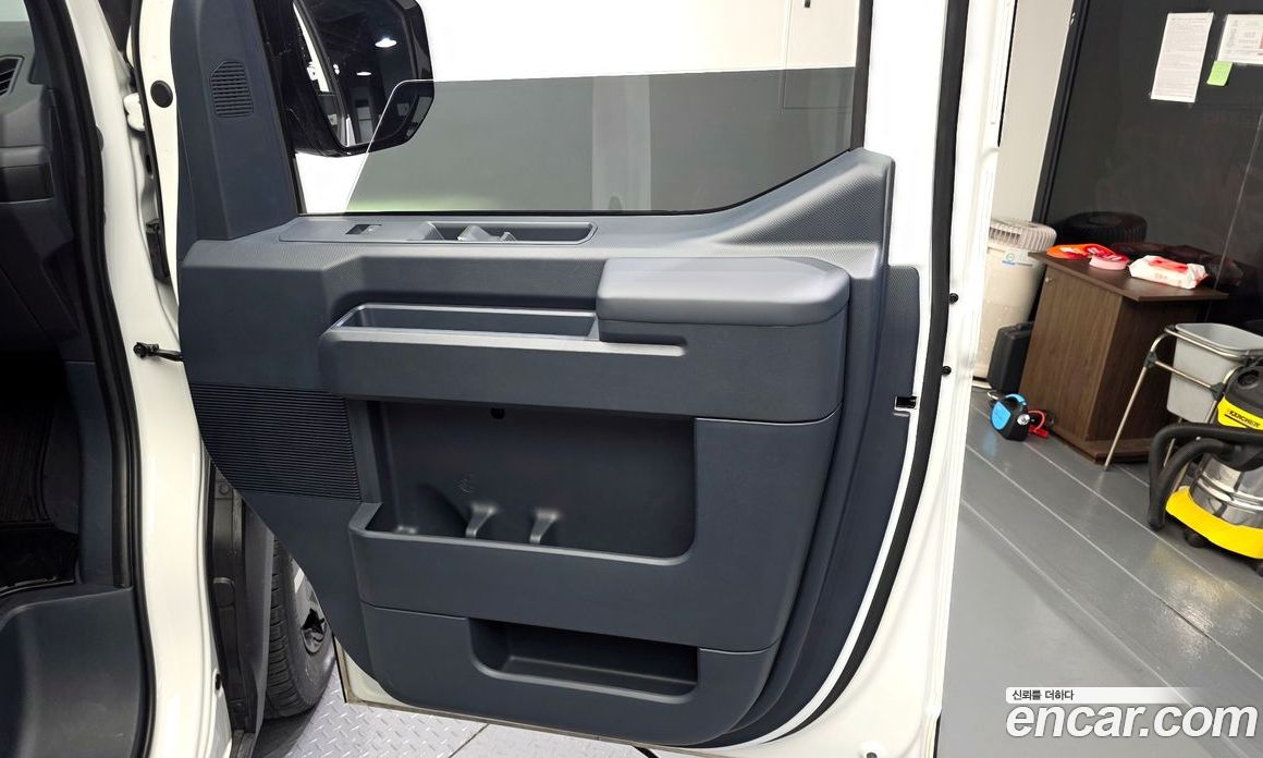 Kia PV5 фото 25