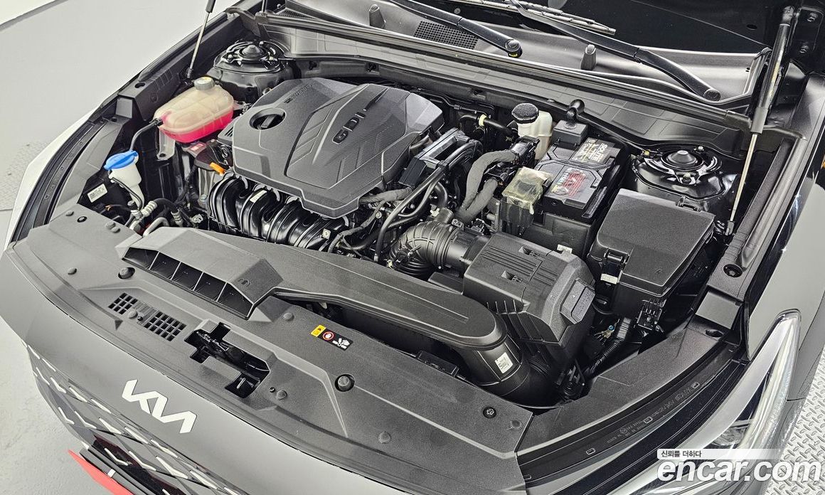 Kia K8 фото 6