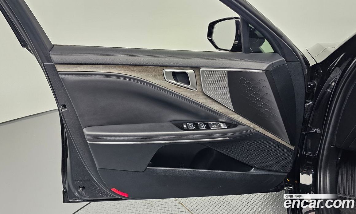Kia K8 фото 24