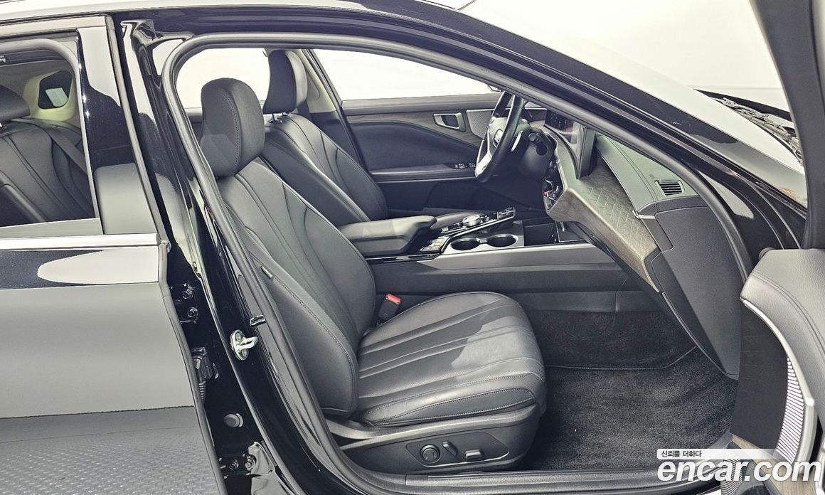 Kia K8 фото 26