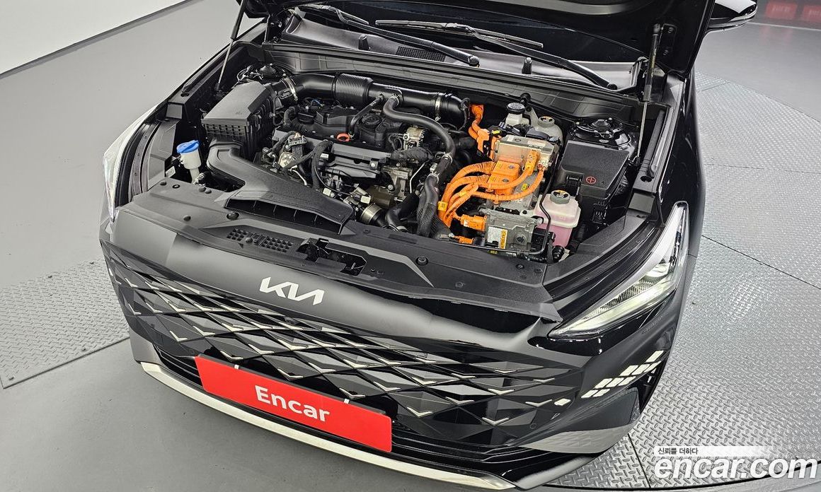 Kia K8 Hybrid фото 6