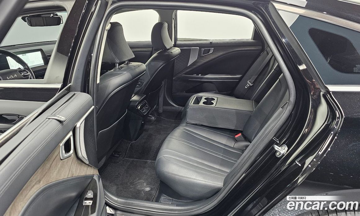 Kia K8 Hybrid фото 12
