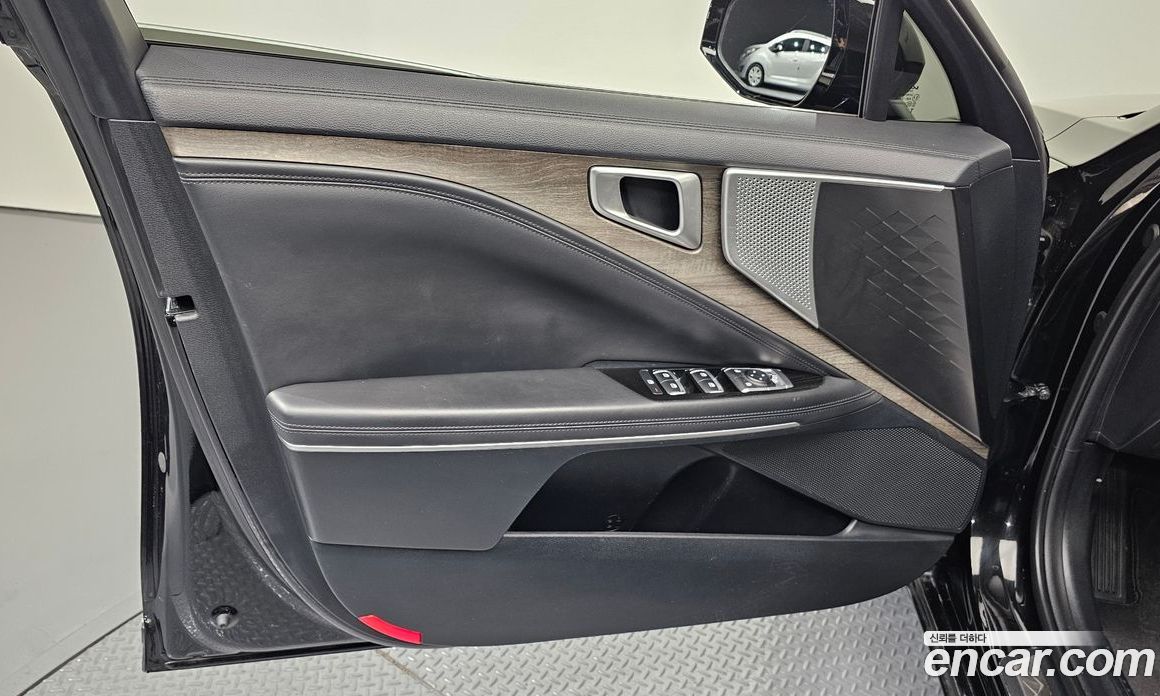 Kia K8 Hybrid фото 24