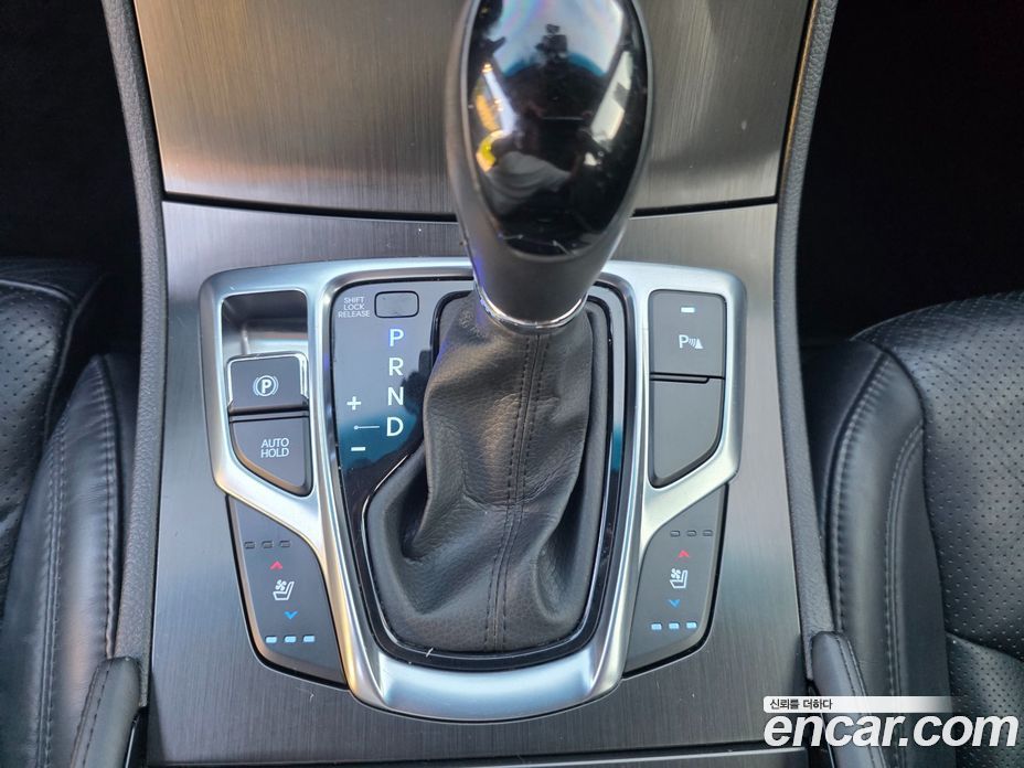 Hyundai Grandeur (HG) фото 9