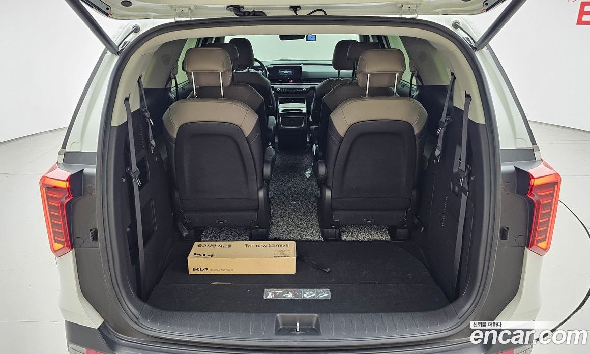Kia Carnival 4th Gen Restyling фото 20