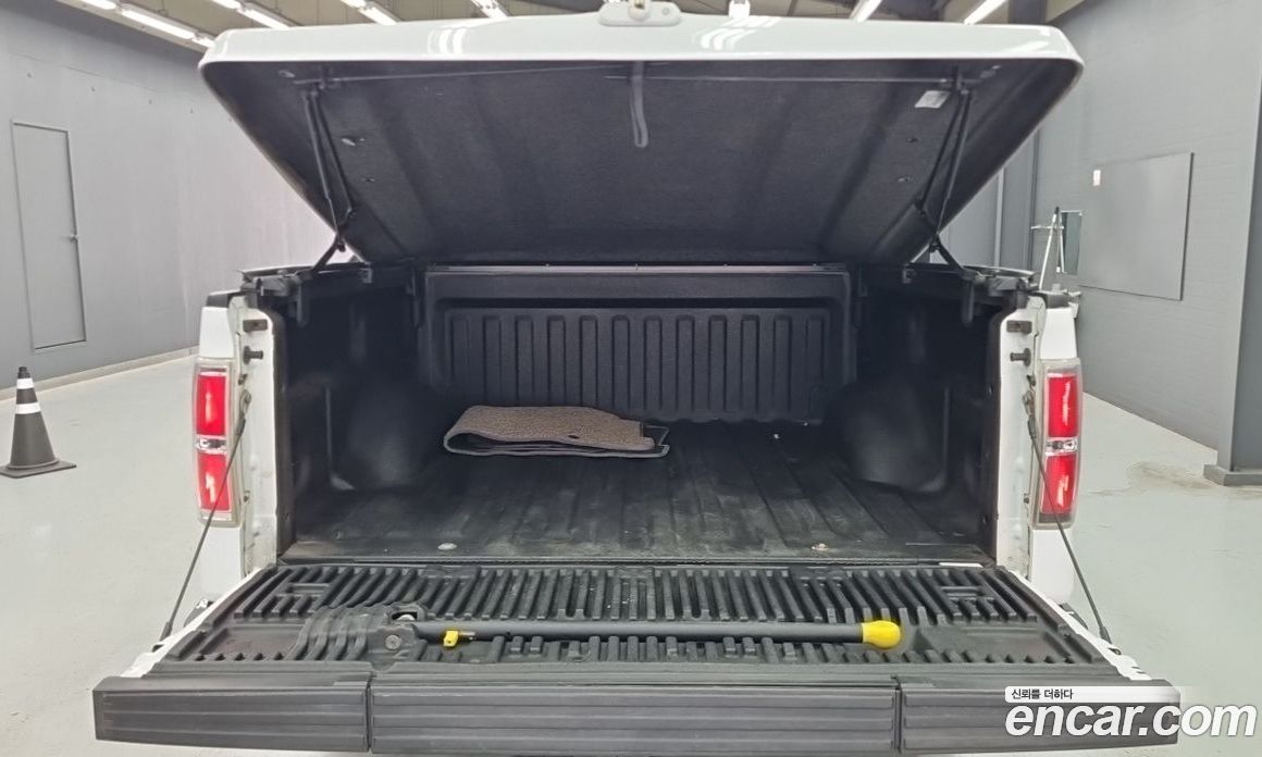 Ford F150 фото 16