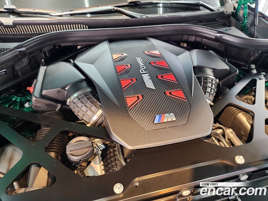 BMW X5M (G05) фото 6