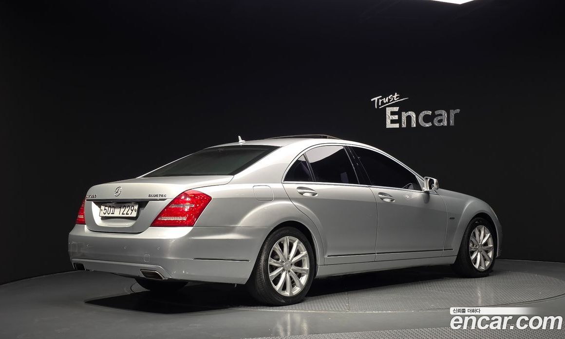 Mercedes-Benz S-Class W221 фото 2