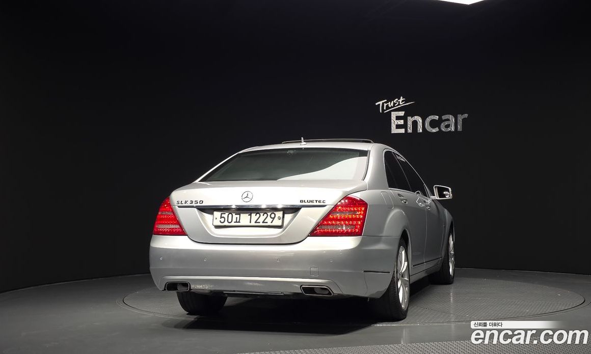 Mercedes-Benz S-Class W221 фото 4