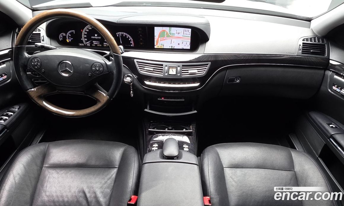 Mercedes-Benz S-Class W221 фото 7