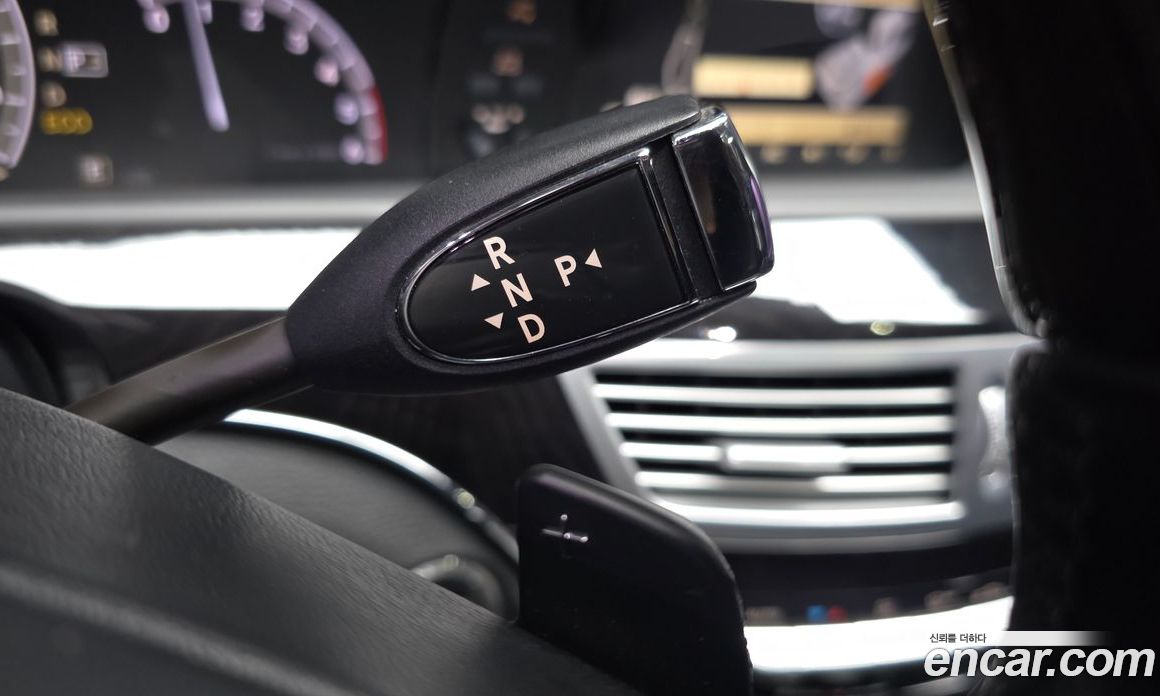 Mercedes-Benz S-Class W221 фото 9
