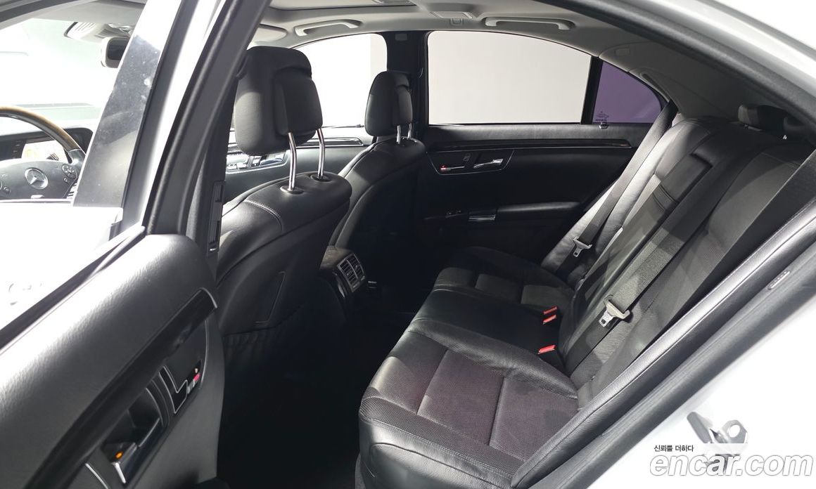 Mercedes-Benz S-Class W221 фото 11