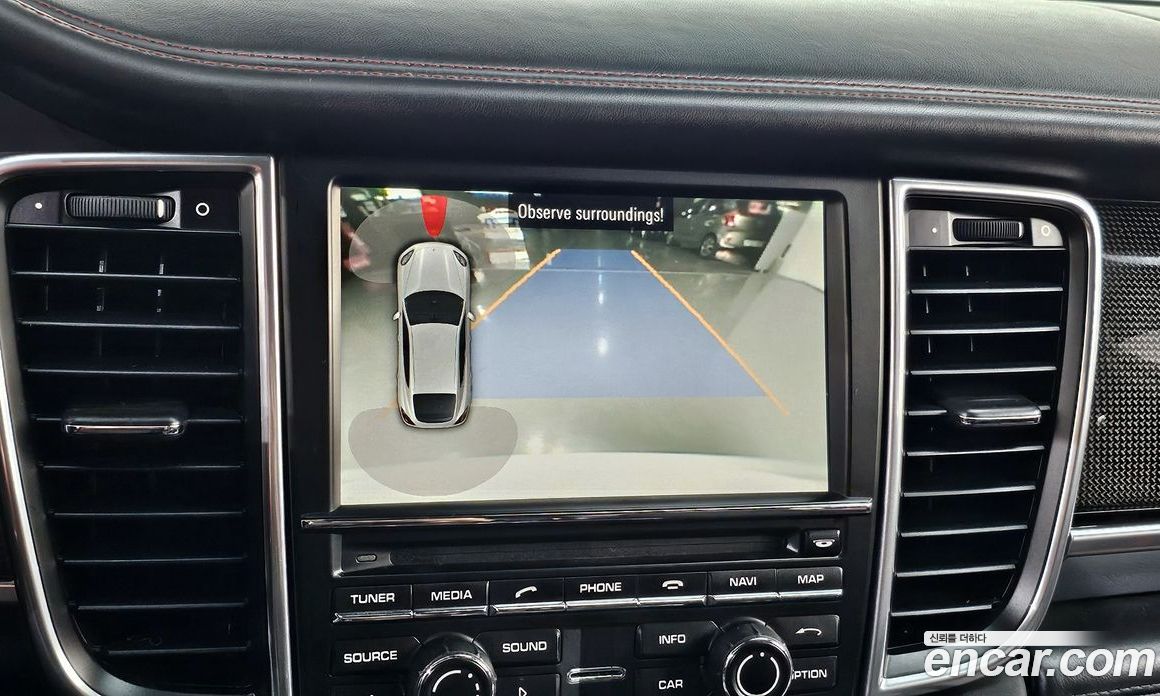 Porsche Panamera фото 14