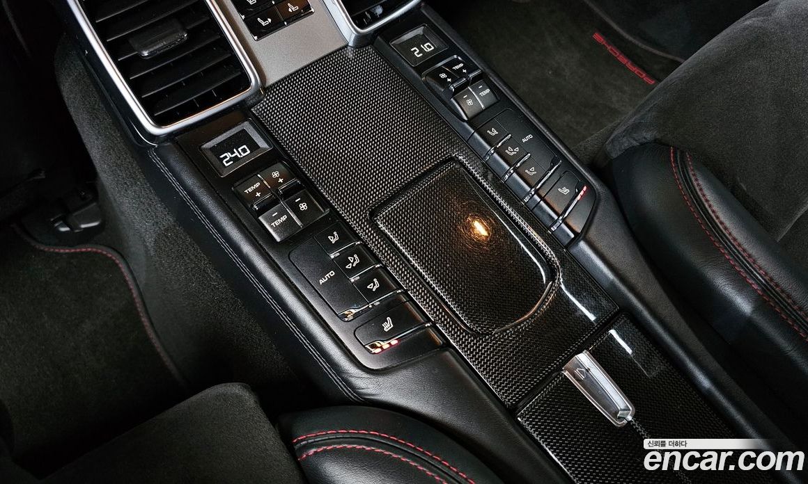 Porsche Panamera фото 18