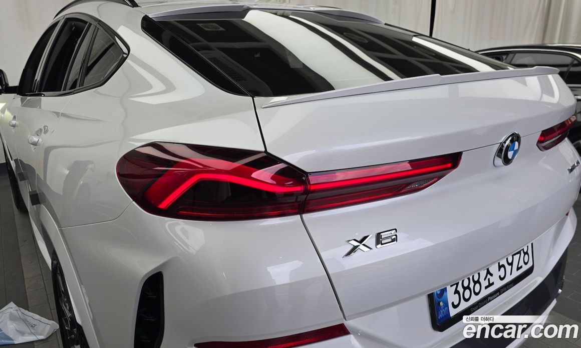 BMW X6 (G06) фото 23