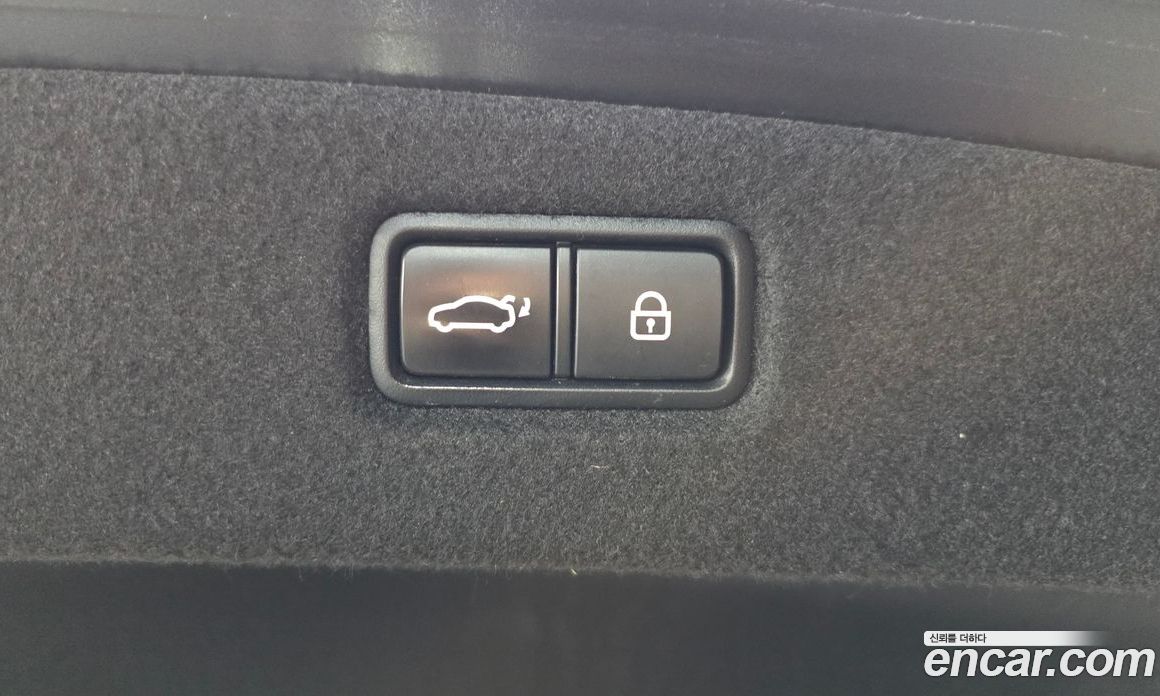 Genesis G90 фото 16