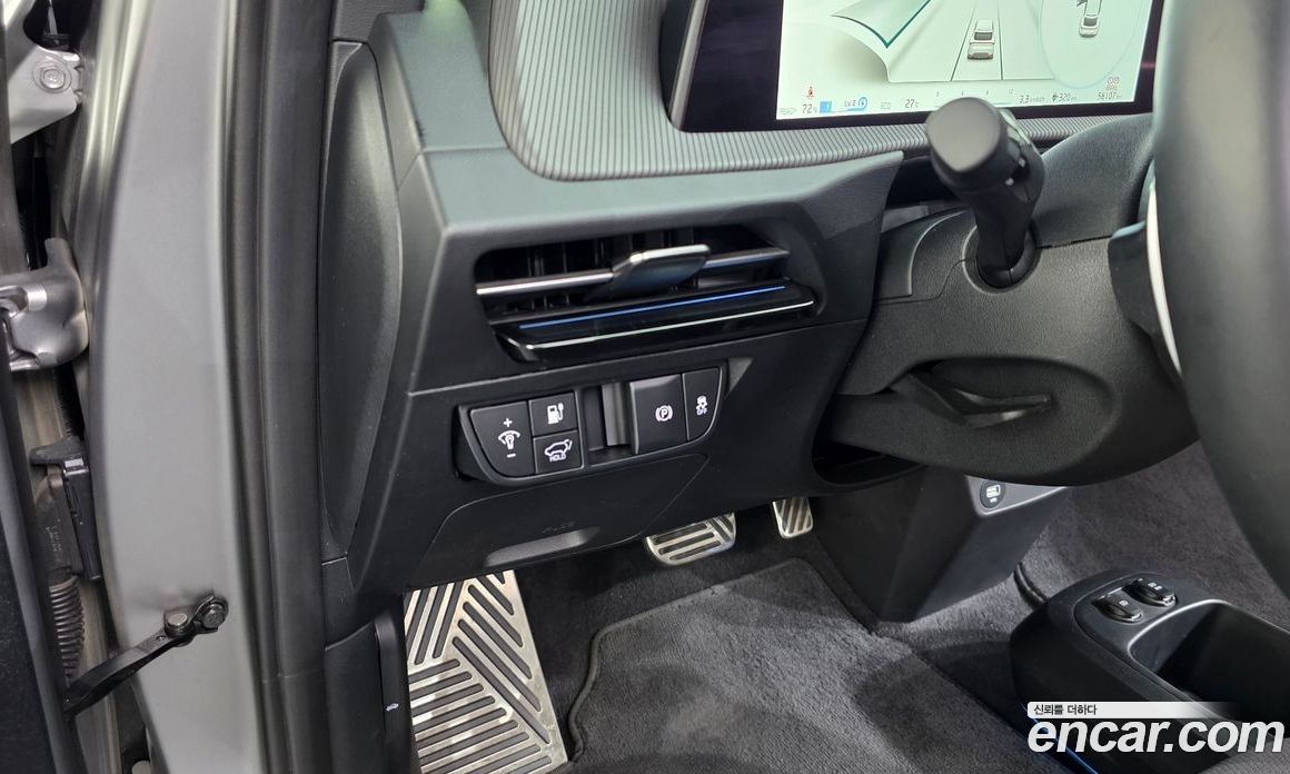 Kia EV6 фото 18