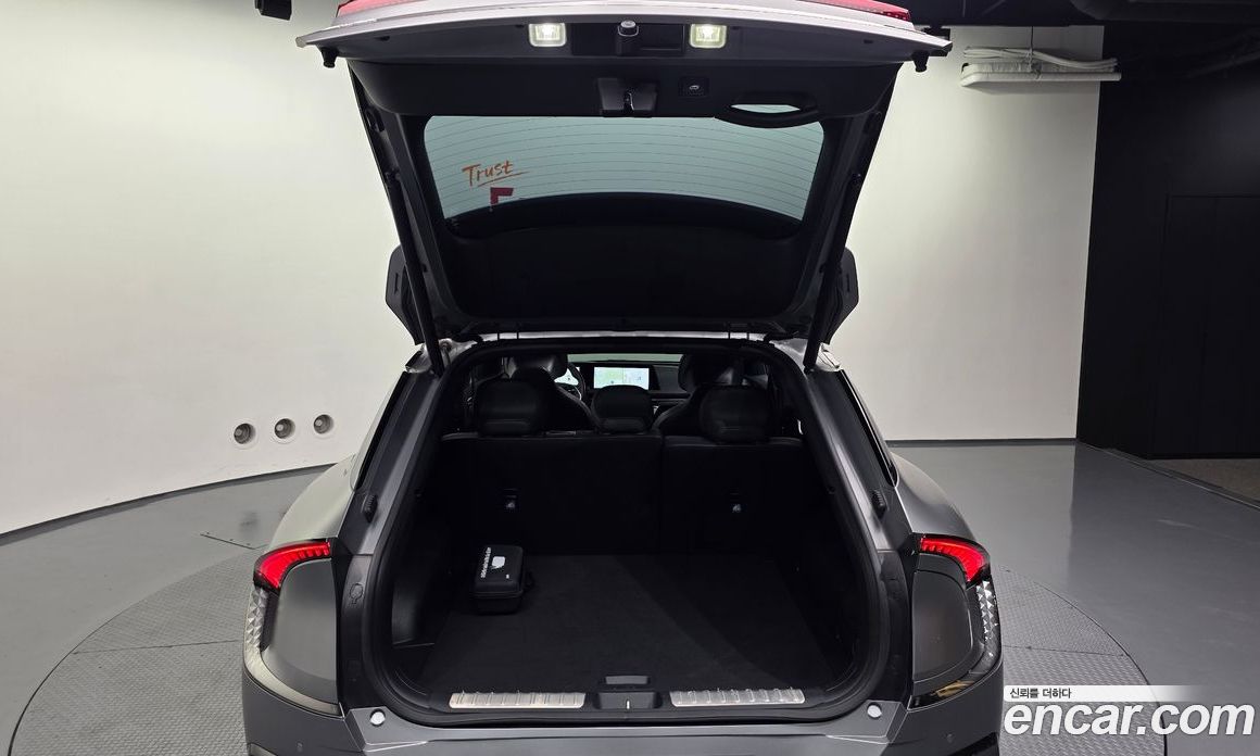 Kia EV6 фото 20