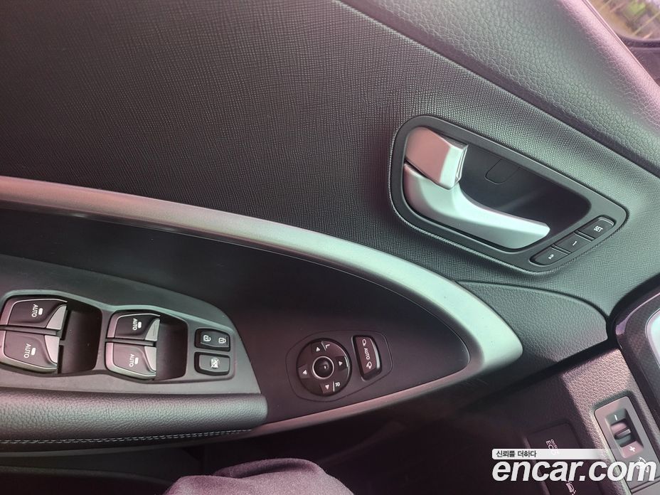 Hyundai Max Cruise фото 14