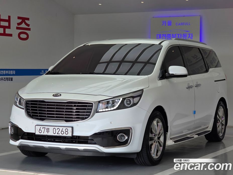 Kia Carnival 3rd Gen фото 3