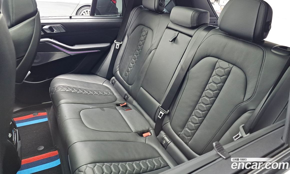 BMW X5M (G05) фото 34