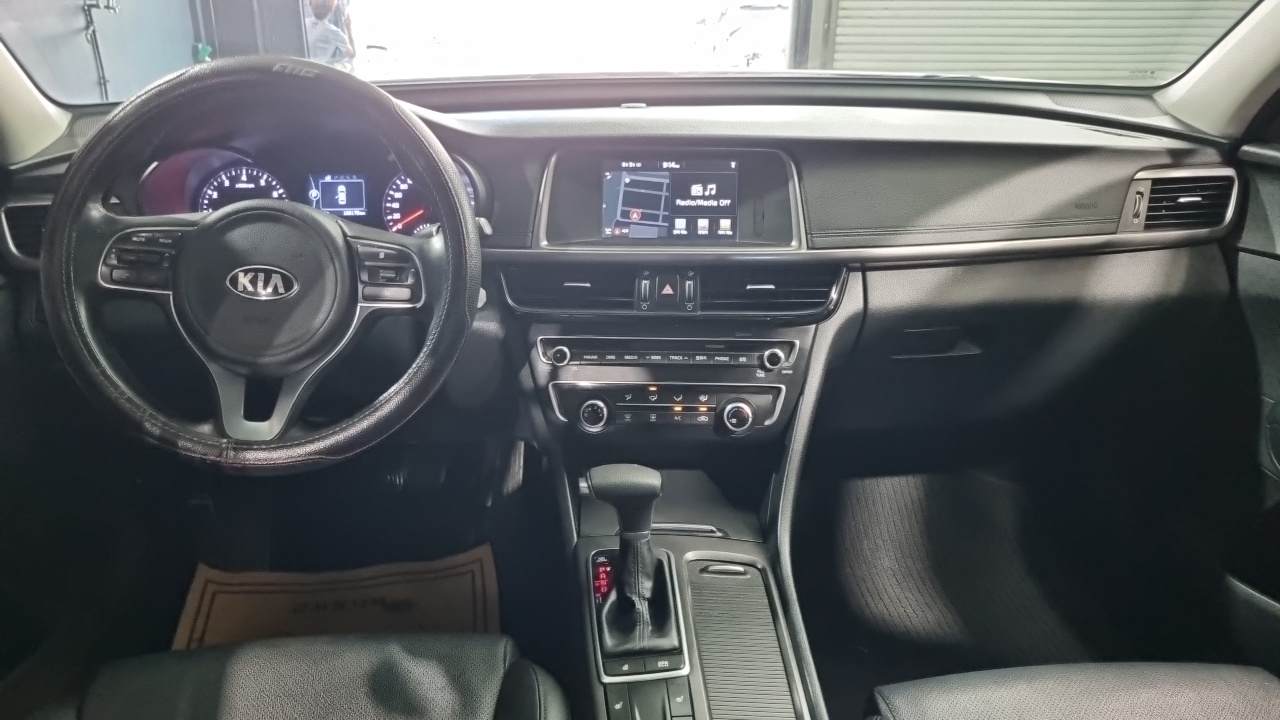 Kia K5 2nd Gen фото 7