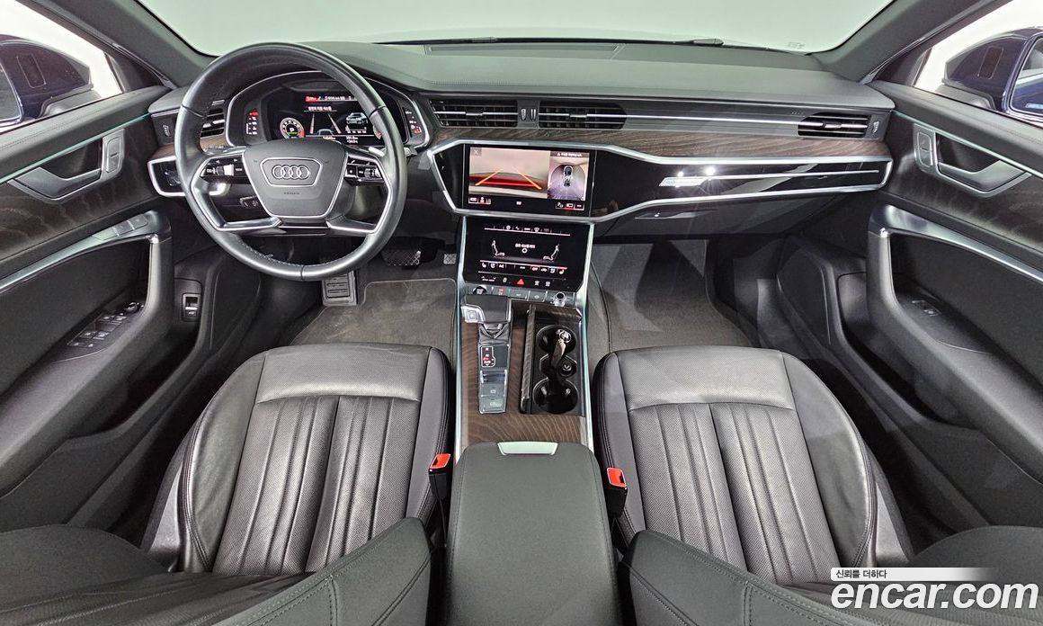 Audi A6 (C8) фото 7