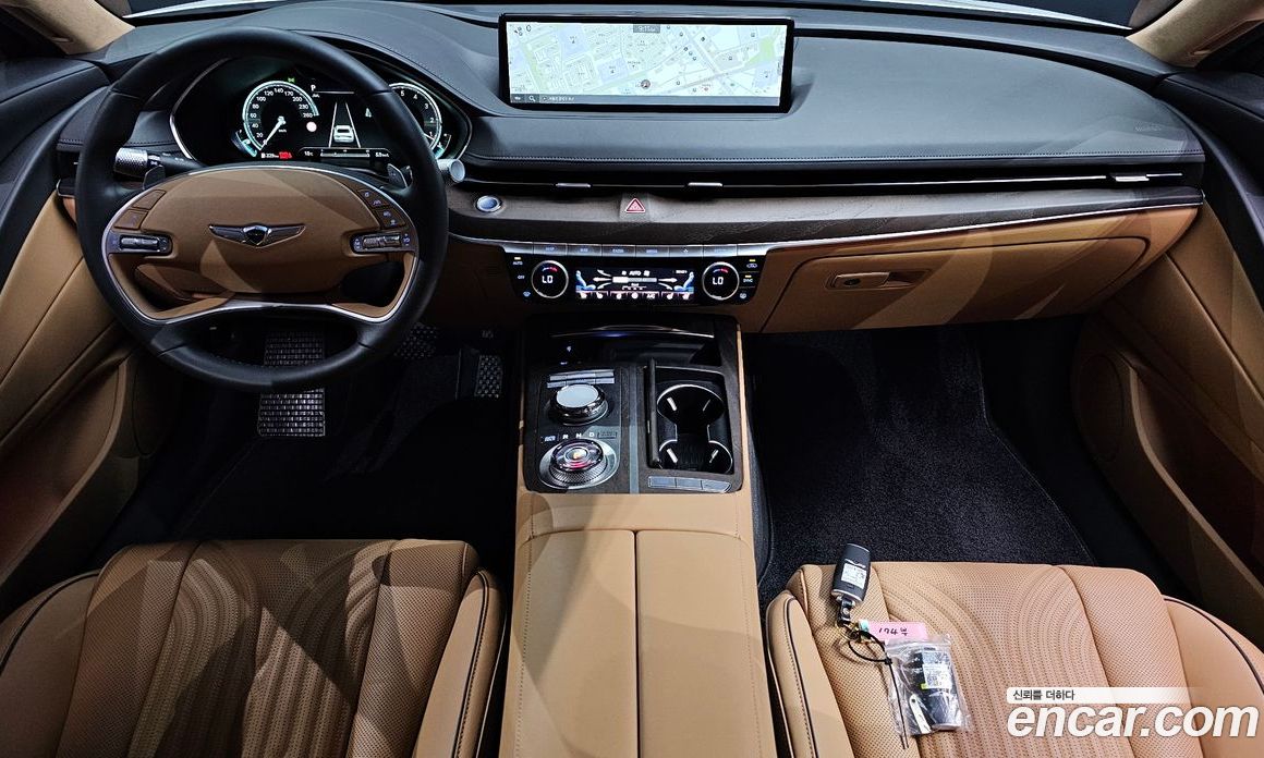 Genesis G80 (RG3) фото 7