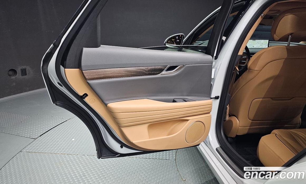 Genesis G80 (RG3) фото 25