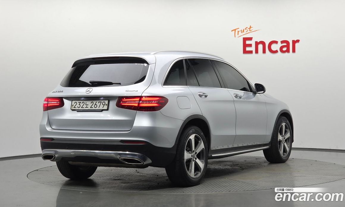 Mercedes-Benz GLC-Class X253