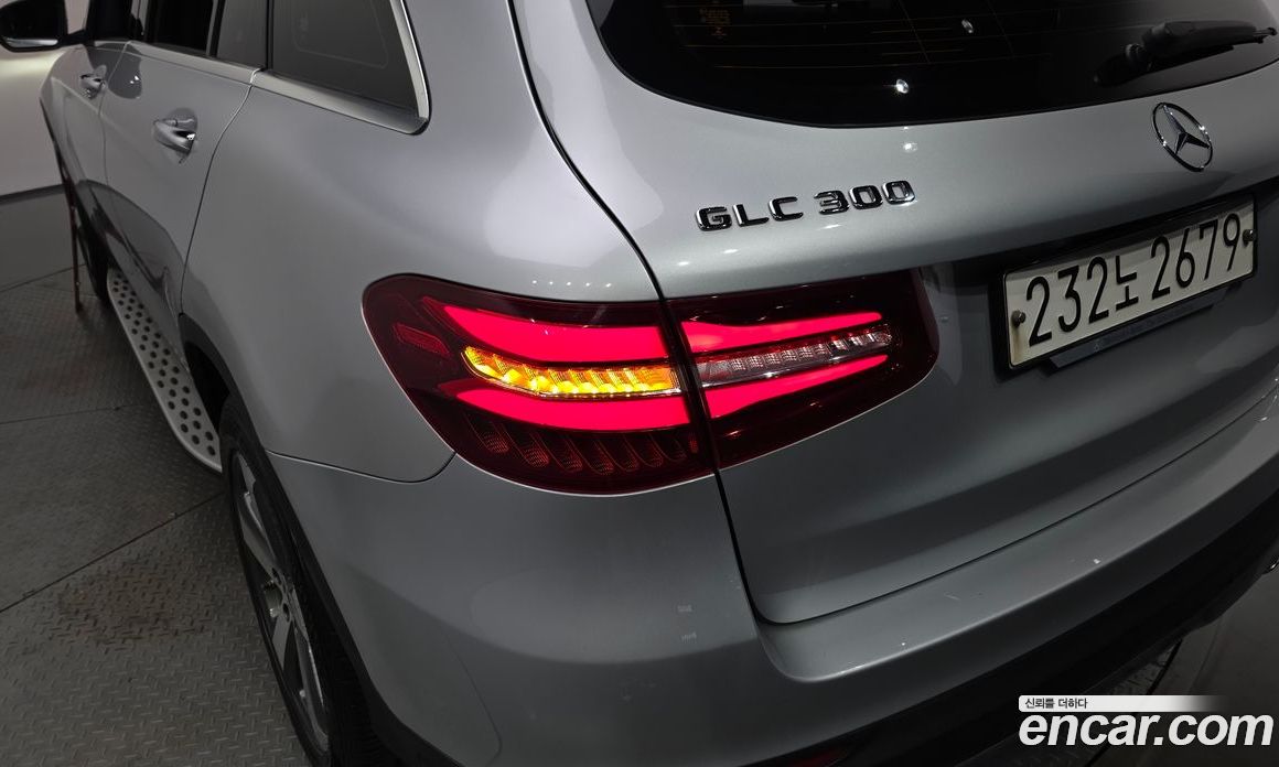 Mercedes-Benz GLC-Class X253 фото 23