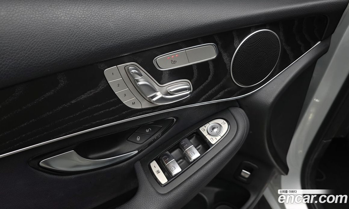 Mercedes-Benz GLC-Class X253 фото 29