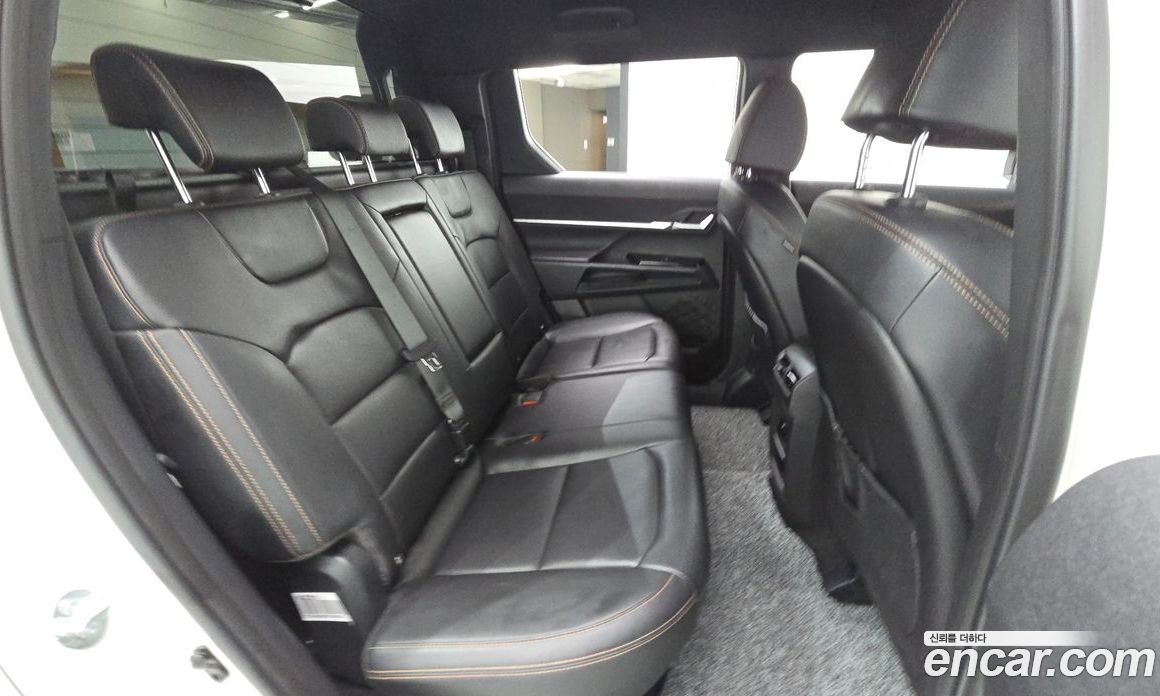 SsangYong (KG Mobility) Musso EV (O100) фото 12