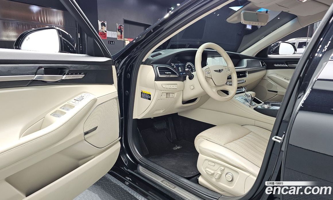 Genesis G90 фото 10