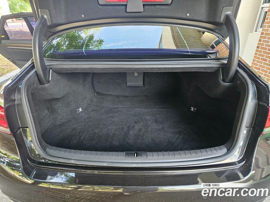 Genesis G80 фото 16