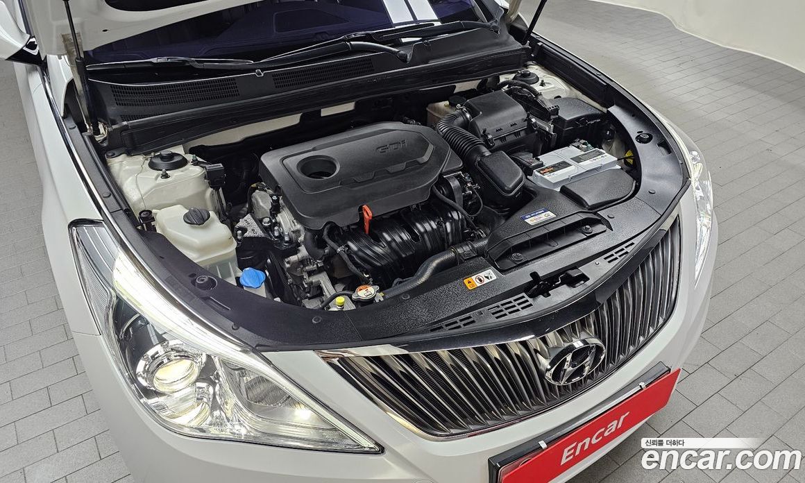 Hyundai Grandeur (HG) фото 6