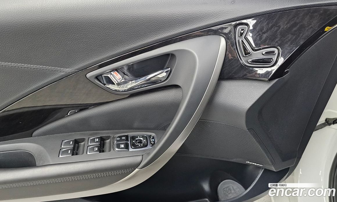 Hyundai Grandeur (HG) фото 20