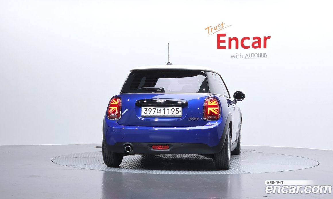 Mini Cooper фото 4