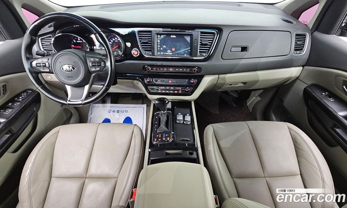Kia Carnival 3rd Gen фото 7