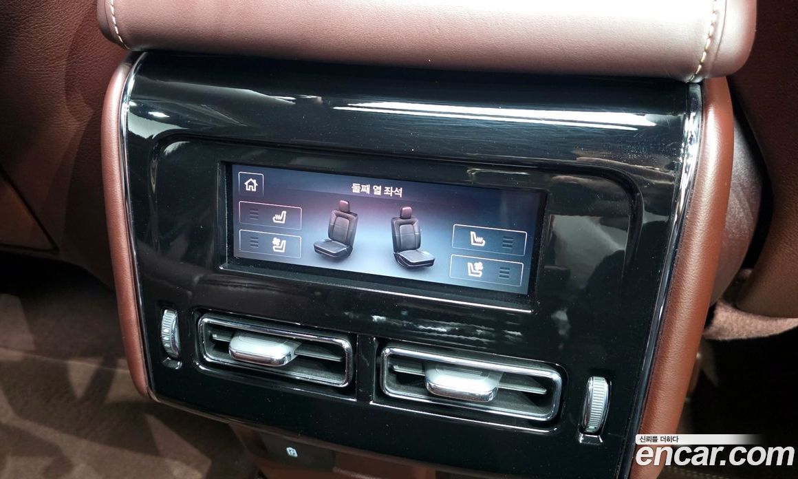 Lincoln Aviator 2nd Gen фото 19