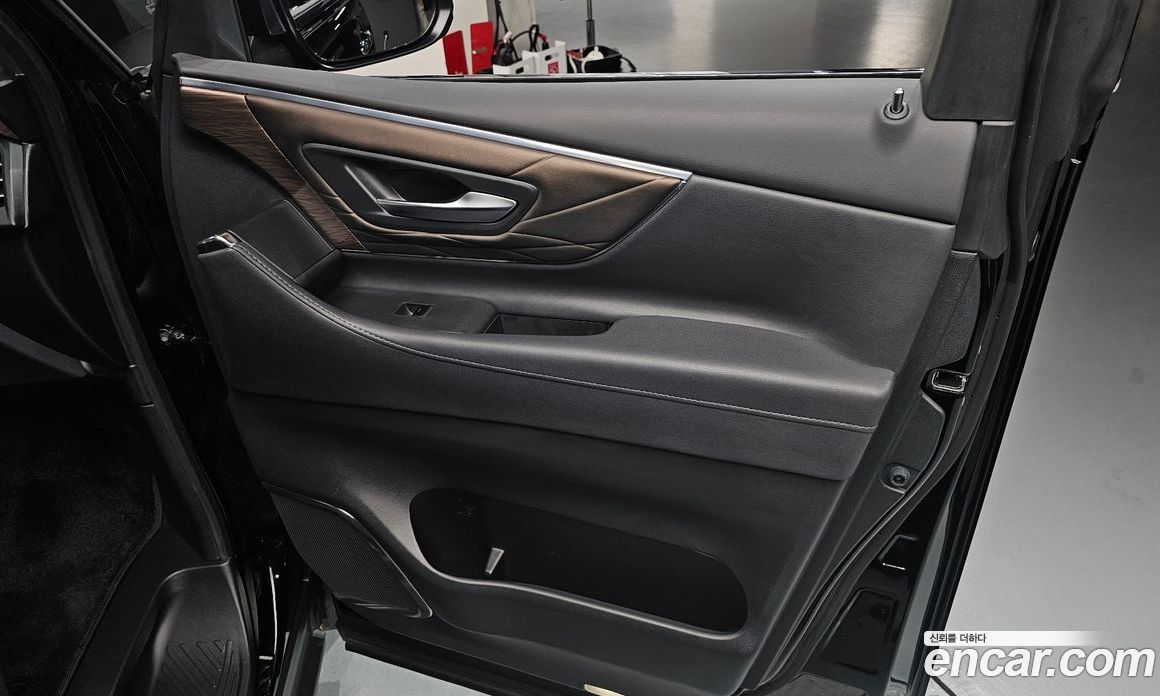 Toyota Alphard 4th Gen фото 25
