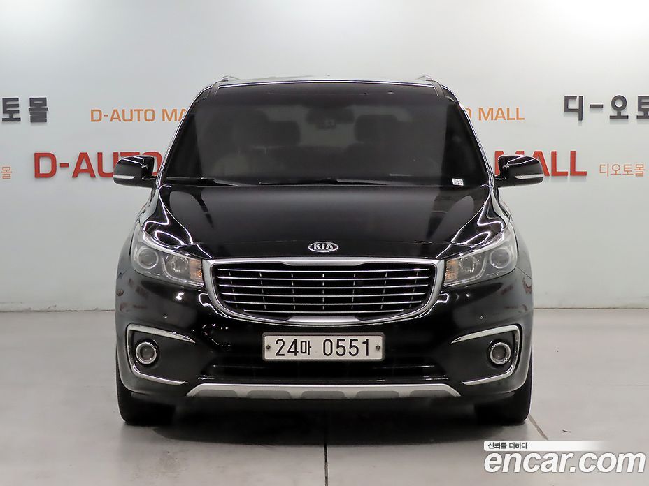 Kia Carnival 3rd Gen фото 3