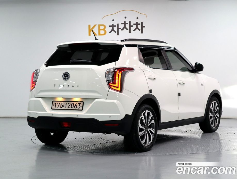 SsangYong (KG Mobility) Tivoli Beli фото 2