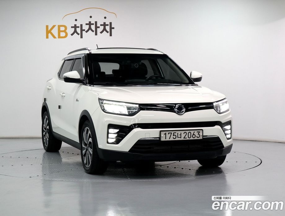 SsangYong (KG Mobility) Tivoli Beli фото 3