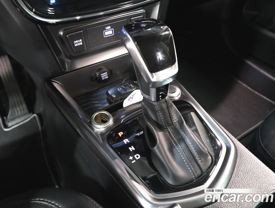 SsangYong (KG Mobility) Tivoli Beli фото 9