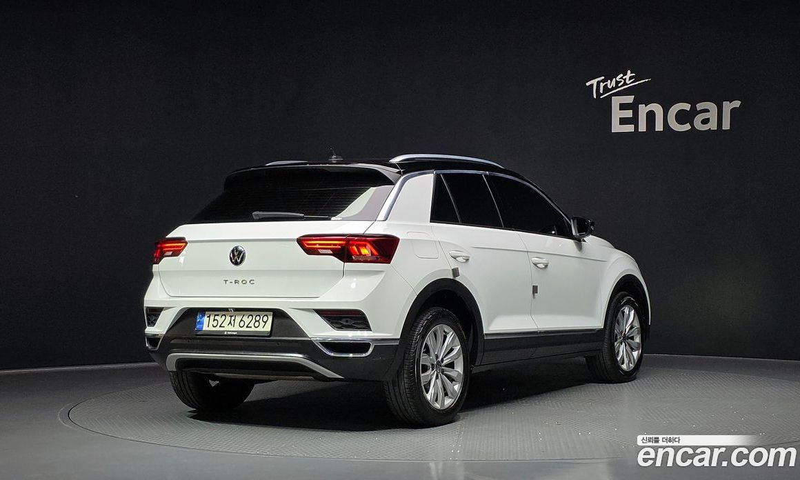 Volkswagen T-Rock фото 2