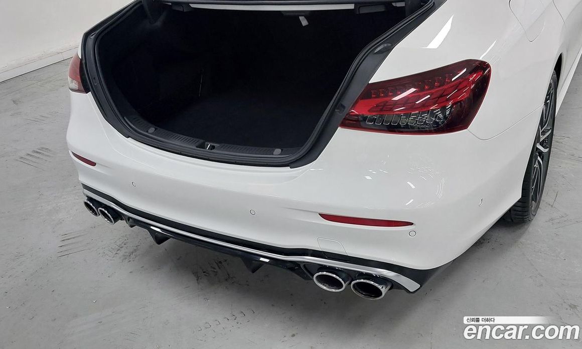 Mercedes-Benz E-Class W213 фото 11