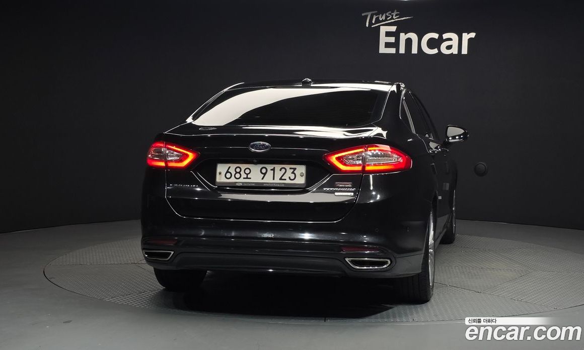 Ford Fusion фото 4