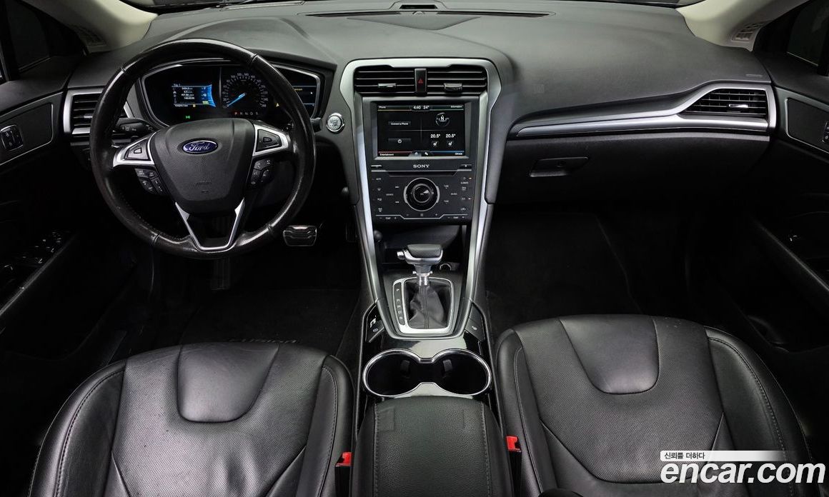 Ford Fusion фото 7